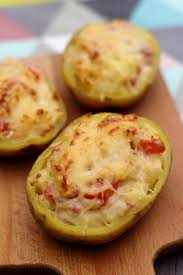 Pommes De Terre Farcies A La Cancoillotte Tomate Et Jambon Amandine Cooking Pommes De Terre Farcies Recettes De Cuisine Recette Pomme De Terre