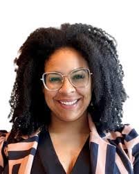 Melissa Fleury's Instagram, Twitter & Facebook