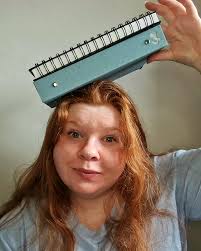 25 I want to note some important memories of the past year. And here're  some of them: ⠀ ◽️we moved to the USA (with a 🐈‍⬛!) ◽️I got my driver's  license and