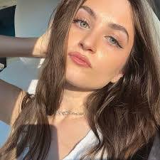 Noelle Ash's Instagram, Twitter & Facebook