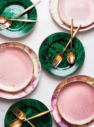 vintage roze servies bron suite one studio handgemaakte huisdecoratie borden servies