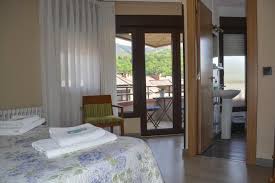 Estupenda casa rural en la robellada (cangas de onís) la casa tiene 370 m² construidos distribuidos en: Pension Reconquista Casas Rurales Cangas De Onis