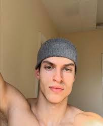 Chris Heria's Instagram, Twitter & Facebook