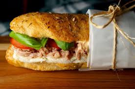 Pan Bagnat Thon Pale Tastevino Eten