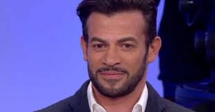 Gianni sperti, morto il papà. Gianni Sperti Confessa L Ho Fatto Davanti A Mia Mamma