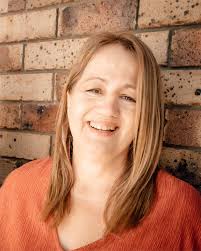 Renee Duggan's Instagram, Twitter & Facebook