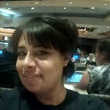 Edith Molina Van Zant (@zant_edith)