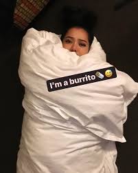 Bella poarch ile messenger'da iletişime geç. Bella Poarch Do You Like Burrito Facebook