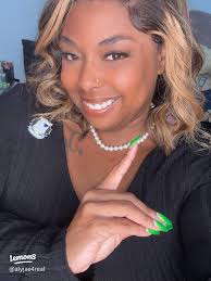 Get to Know Aly: Exploring Lemon8 and More