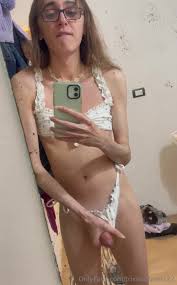 TrixandTreats22 aka trixandtreats22 OnlyFans Video - 11-18-2023 - Just got  back from the beach bby - XXX shemale video available for online viewing on  X-tg.