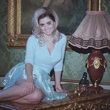 Marina Marina And The Diamonds Electra Heart Primadonna Marina And The Diamonds Style Icon Glamour