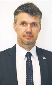 Prokuratorzy wychodzą z jaskiń. Onyszczuk: ustawą nikt nie zbuduje jego  kręgosłupa prokuratora