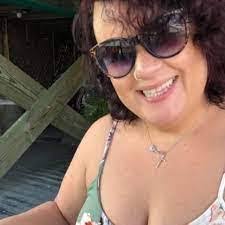 Dixie Mcnamara's Instagram, Twitter & Facebook