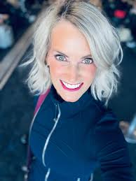 Happy Saturday my loves. Knowing that you are great company is the best.  Thank you Bestie and number #1️⃣fan for another great night being home.  Dinner was a blast🤣😂 Ocean Prime never