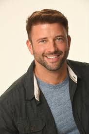 Kill Devil Hills" Little Miss Sunshine (TV Episode)