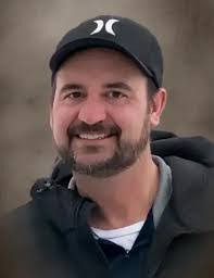 Craig Mcgregor's Instagram, Twitter & Facebook