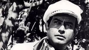 Sanjeev Kumar Birth Anniversary: 5 Roles That Could've Changed Sanjeev  Kumar's Destiny as an Actor