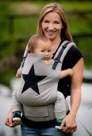 Tula Baby Carrier The Star Toddler Draagzak Babybij Draagdoeken En Draagzakken Doekenbieb Draagzakken Baby Dragen Babydrager