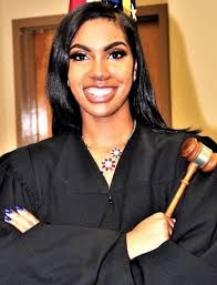 We love to see it 🙌🏾 congratulations to Derrick Lambert @dlamb870 who  landed an endorsement deal with @lrgclothing this is how you capitalize off  a viral moment 👏🏾👏🏾 Want to promote your