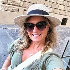 Cheryl Arceneaux's Instagram, Twitter & Facebook