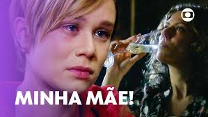 Lara chama Flora de mãe e a vilã comemora a conquista!