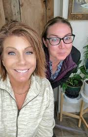 Love seeing you ladies together❤️ wish you had your OWN show together with  YOUR families