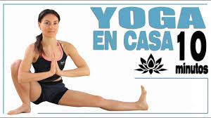 Son posturas de yoga fáciles, para principiantes, que puedes hacer en casa o en el gimnasio. Video Yoga En Casa 10 Min Para Principiantes Dia 11 Malovaelena Mundo Uber