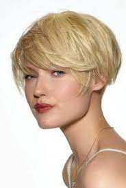 Les modèles qui nous font craquer. Modele De Coiffure Carre Court Womens Hairstyles Hair Styles Hairstyle