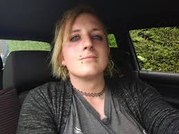 Would somebody please wear an outfit like in person for me. I'm really in  the mood to finger blast myself. Lol