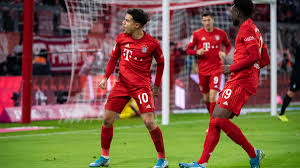 Der sv #werder bremen lehnt die einführung der sogenannten #superleague ab und verurteilt das vorgehen der verantwortlichen aufs schärfste. Fc Bayern Werder Bremen Fcb Nach Ruckstand Mit Gala Coutinho Mit Traumtoren Fc Bayern