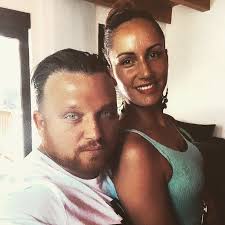 Der ehemalige zweitplatzierte bei deutschland sucht den superstar muss nicht ins gefängnis. Menowin Frohlich Facebook
