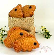 no frills recipes cooking baking excerpts on travel heong fah nemo moonies 2015 香化公仔饼 chinese dessert moon cake desserts