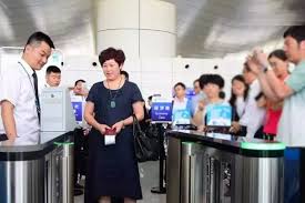 Users can choose between a free plan, €50/€100 monthly, or a custom payment model. Free Face Recognition Api Programmer Sought