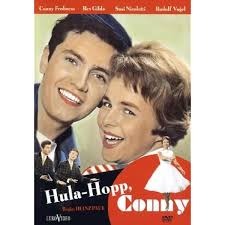 Conny und Peter [2 DVDs]: Amazon.de: Froboess, Cornelia, Kraus, Peter, Knuth,  Gustav, Vogel, Rudolf, Vogel, Peter, Grosskurth, Kurt, Gross, Walter,  Heuser, Loni, Schmidt, Gudrun, Stankowski, Ernst, Umgelter, Fritz,  Froboess, Cornelia, Kraus, Peter: