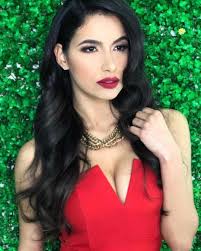 Hazel Ortíz • Camino a MUPR 2019 #Repost Hazel Ortiz ・・・ RED is power &  love... Gracias a Joel Davila Beauty por siempre hacerme lucir espectacular  y a Zil boutique por mi