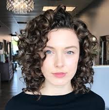 Shoulder Length Layered Curly Hairstyle Medium Curly Hair Styles Curly Bob Hairstyles Curly Hair Styles