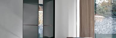Exterior satin etch offers a soft fogged appearance while allowing light to pass through. Matelux Agc Glass North America Glass Unlimited Glass Products For Every Application