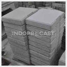 Kulaitas bangunan anda harus diprioritaskan terutama konstruksi. Harga Tutup U Ditch Cover U Ditch Murah 2021 Tutup Saluran Beton