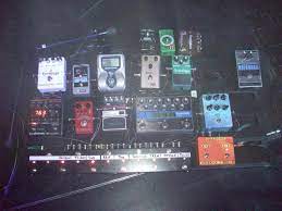 As you might expect, john mayer's pedalboard is constantly changing. John Mayer Rig Shots 2010 Pedal Board Setup John Mayer John Mayer Guitar