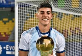 Juan brunetta is 23 years old juan brunetta statistics and career statistics, live sofascore ratings, heatmap and goal video highlights. Chi E Juan Brunetta Nuovo Acquisto Del Parma Calcio Video Parma Ysport