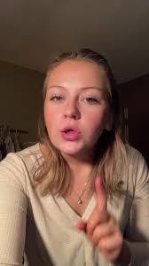 Layla Day's Instagram, Twitter & Facebook