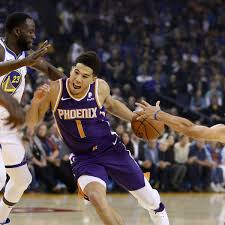 Devin armani booker (1996 30 ekim doğumlu) amerikalı profesyonel basketbol için oyuncu phoenix suns arasında national basketball. Nba Video Von Devin Booker Sorgt Fur Diskussion Auf Twitter