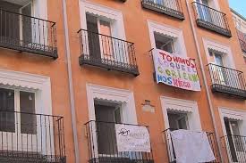 Un grupo de vecinos ha logrado desalojar a dos jóvenes okupas de un piso en tarragona. Los Jueces Dejaran A Okupas Hasta Mayo Es Una Incitacion Dicen Las Inmobiliarias Eleconomista Es