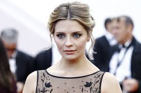 Mischa Barton Newport Beach Victime D Un Chantage A La Sextape Nextplz
