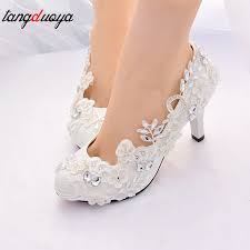 Alibaba.com offers 591 chaussure talon products. Chaussures De Mariage Escarpins A Talons Hauts En Cristal Pour Femmes Chaussures De Mariee Blanches Aliexpress
