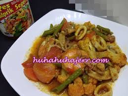 Kalau nak masak cepat, lauk paling senang dan pantas nak buat adalah ayam paprik. Masak Paprik Campur Dengan Sos Paprik Thai Sedap Juga Blog Santai Santai Jerr