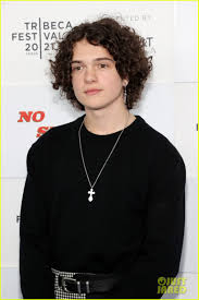 And all the friends and media people at home and affectionately call him noah jupe. Noah Jupe No Longer Looks Like The Little Kid In A Quiet Place Photo 1314449 Noah Jupe Pictures Just Jared Jr