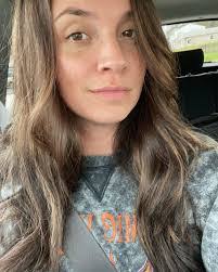 Kelsey Hurley's Instagram, Twitter & Facebook