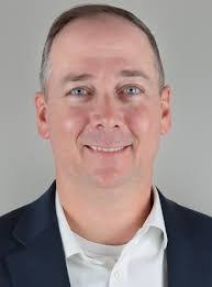 Kyle Teeter's Instagram, Twitter & Facebook