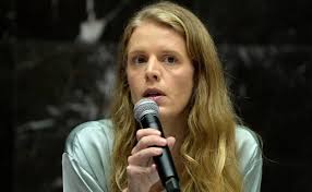 Luísa Barreto de malas prontas